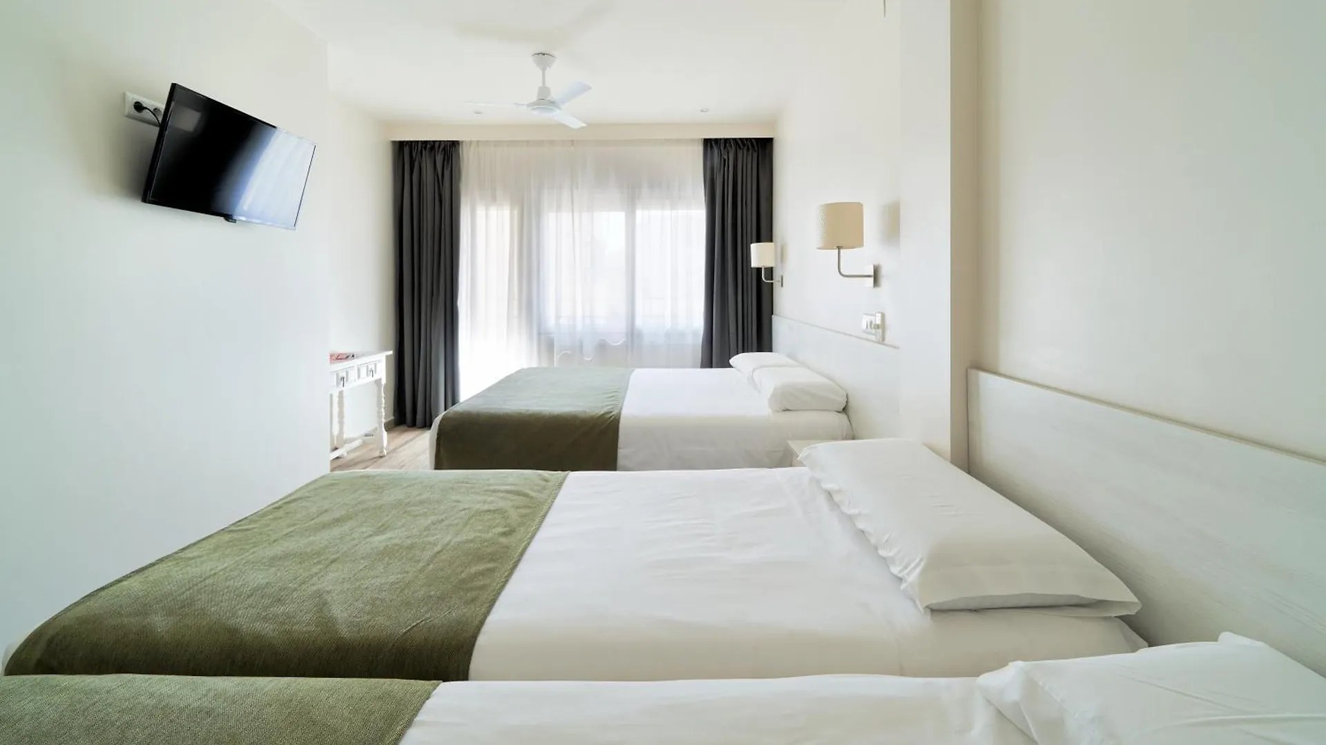 Hostal Sol Y Miel Benalmádena